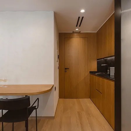 Διαμέρισμα Kt *